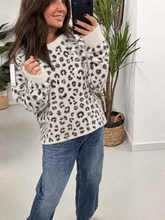 Super Soft Animal Knit - White