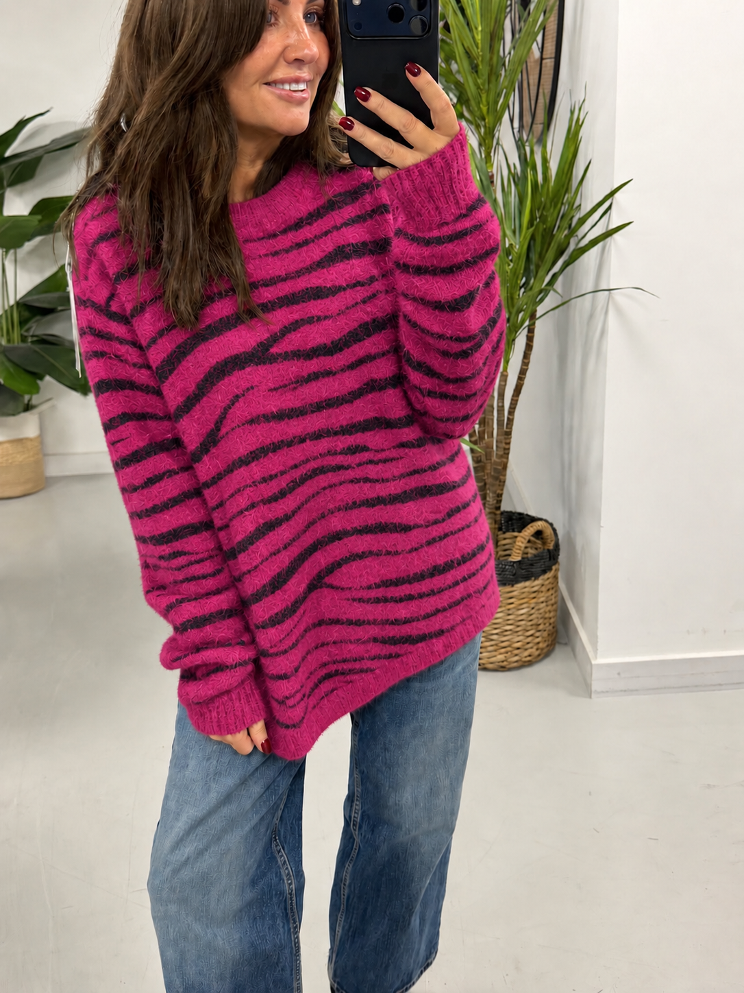Super Soft Zebra Knit - Magenta