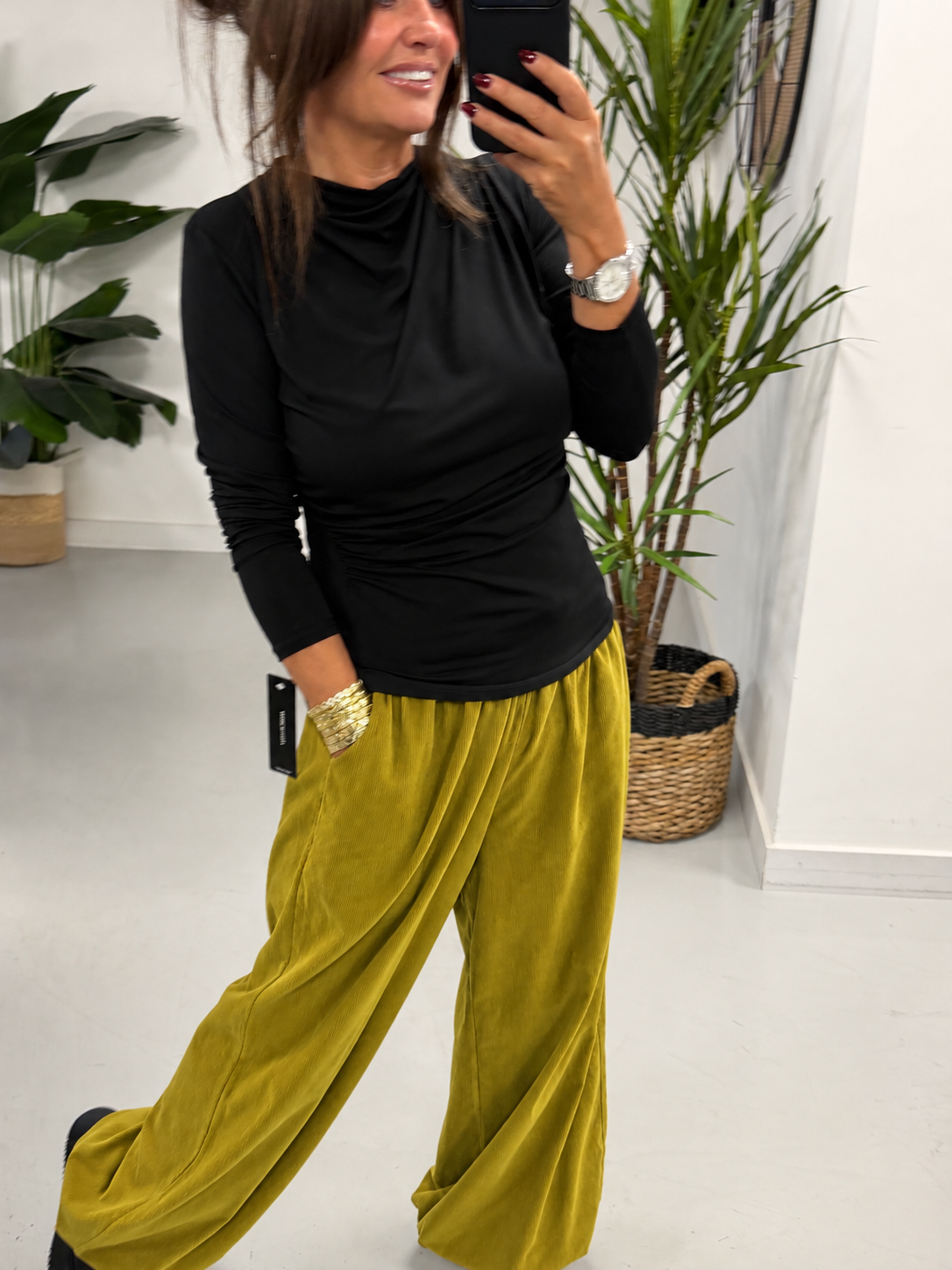 The Balloon Needlecord Trousers - Pistachio (Size 10-16)