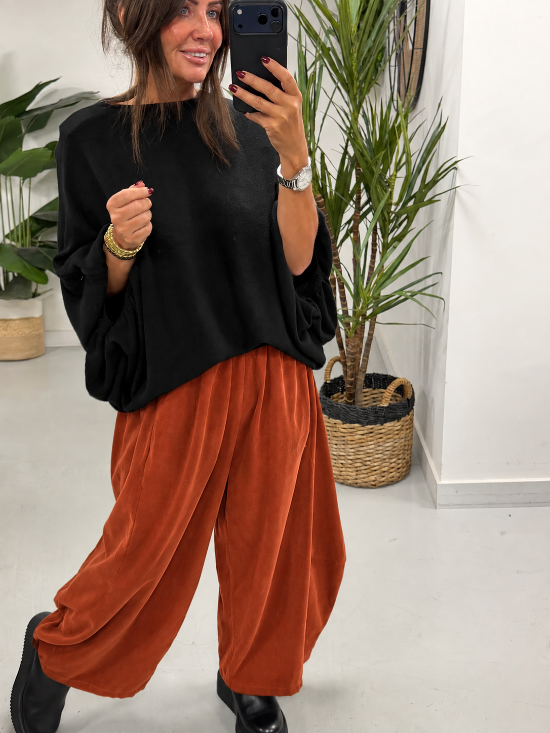The Brooklyn Barrel Needlecord Joggers - Rust (Size 10-18)