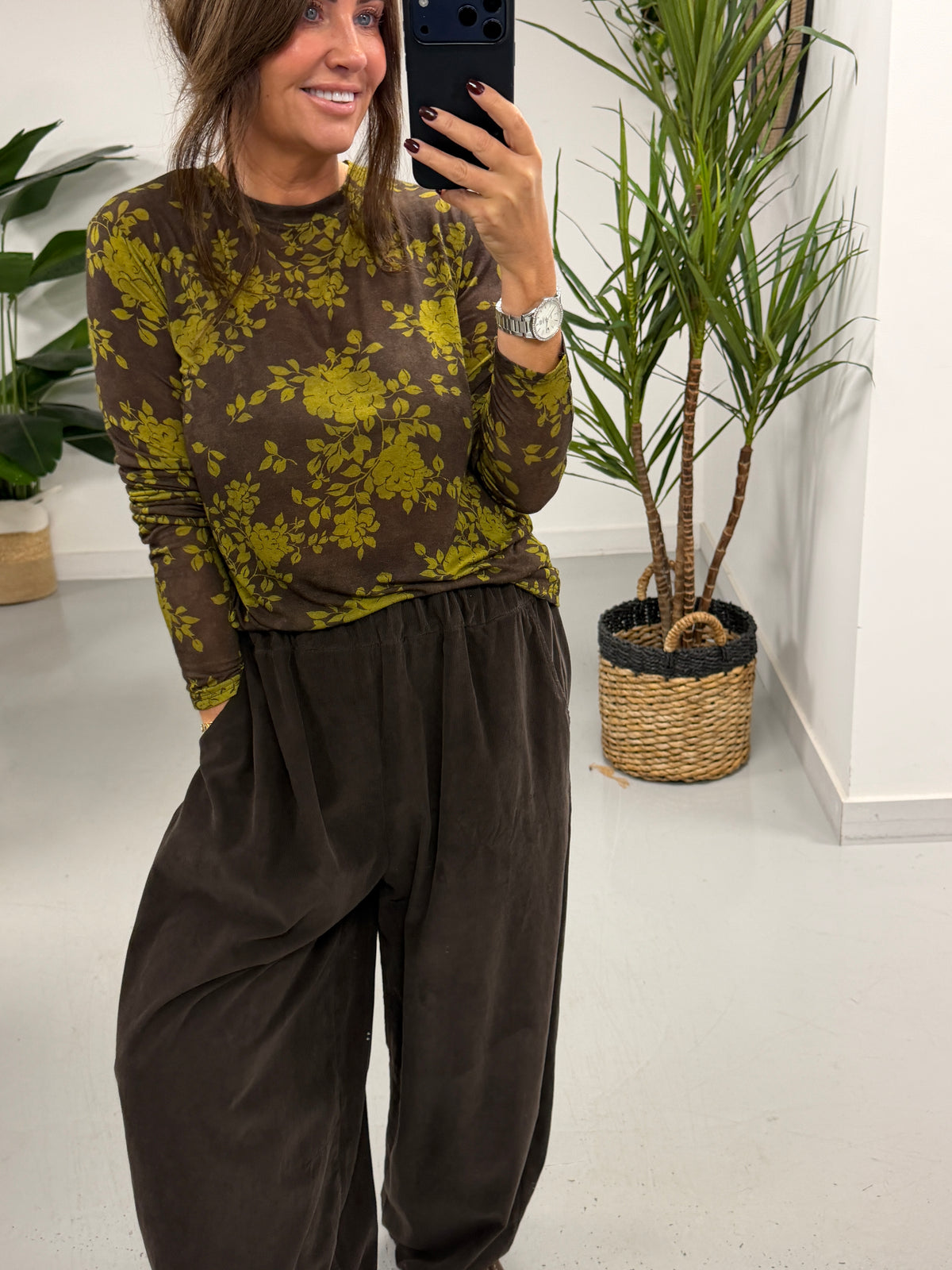 The Boston Barrel Needlecord Joggers - Chocolate (Size 12-16)