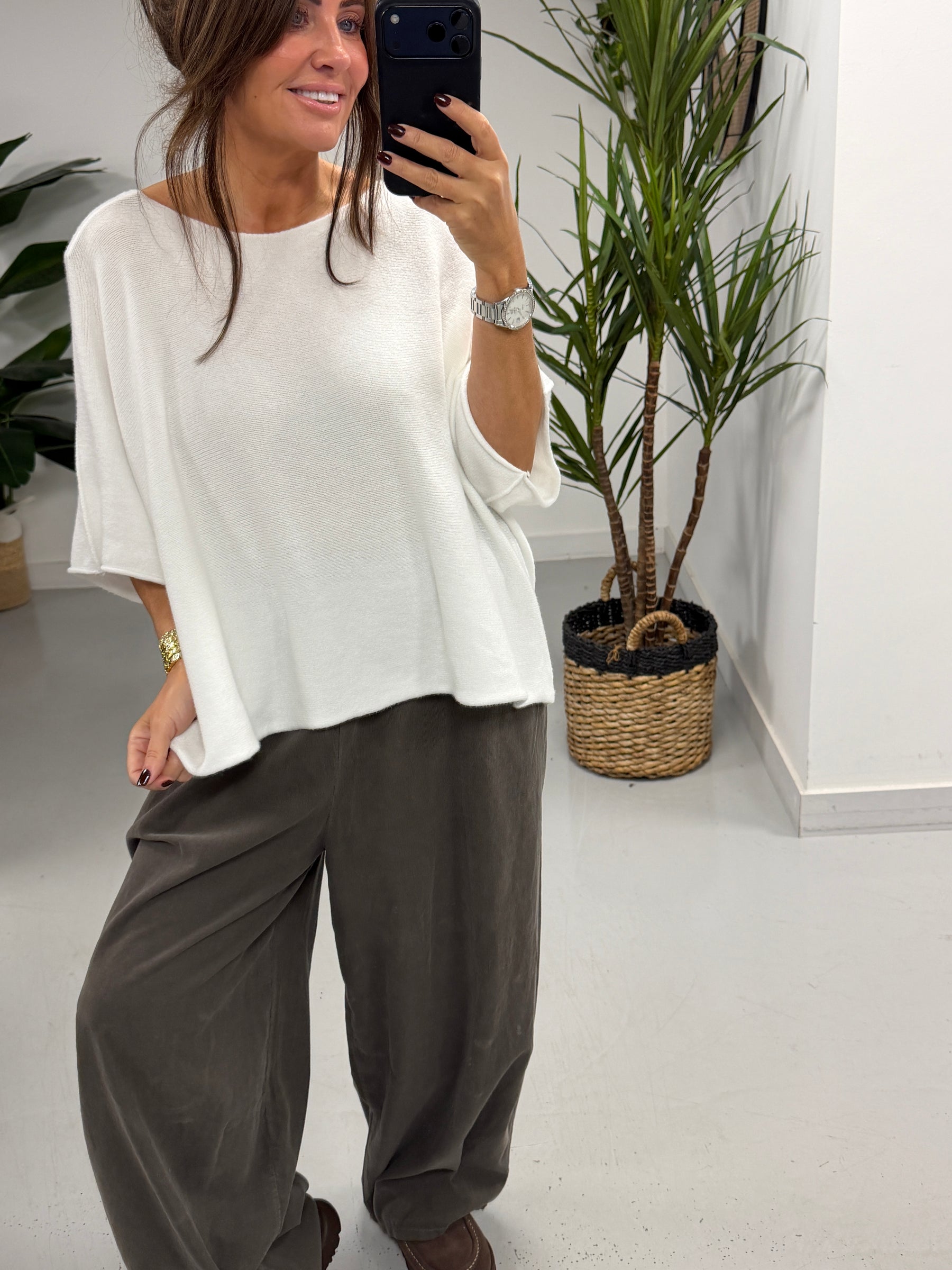 The Boston Barrel Needlecord Joggers - Taupe (Size 12-16)
