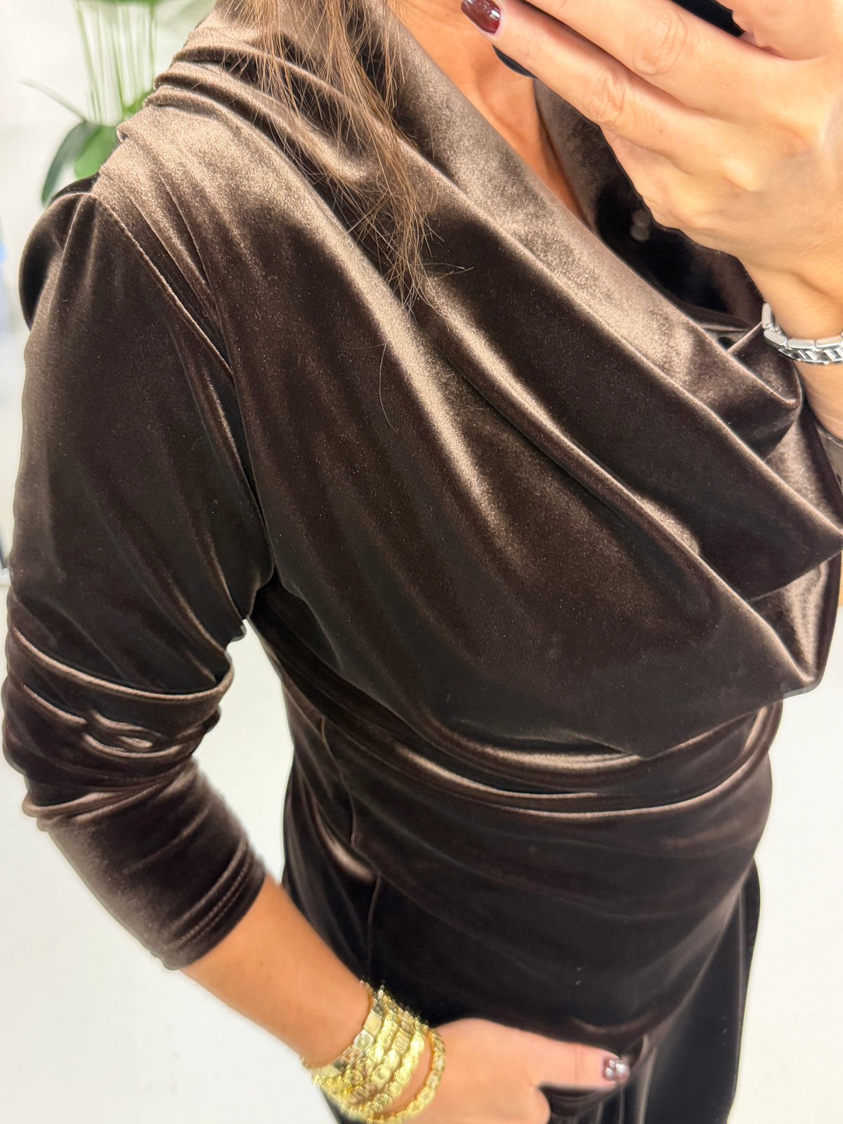 Velvet Scoop Neck Top - Chocolate (Size 8-12)