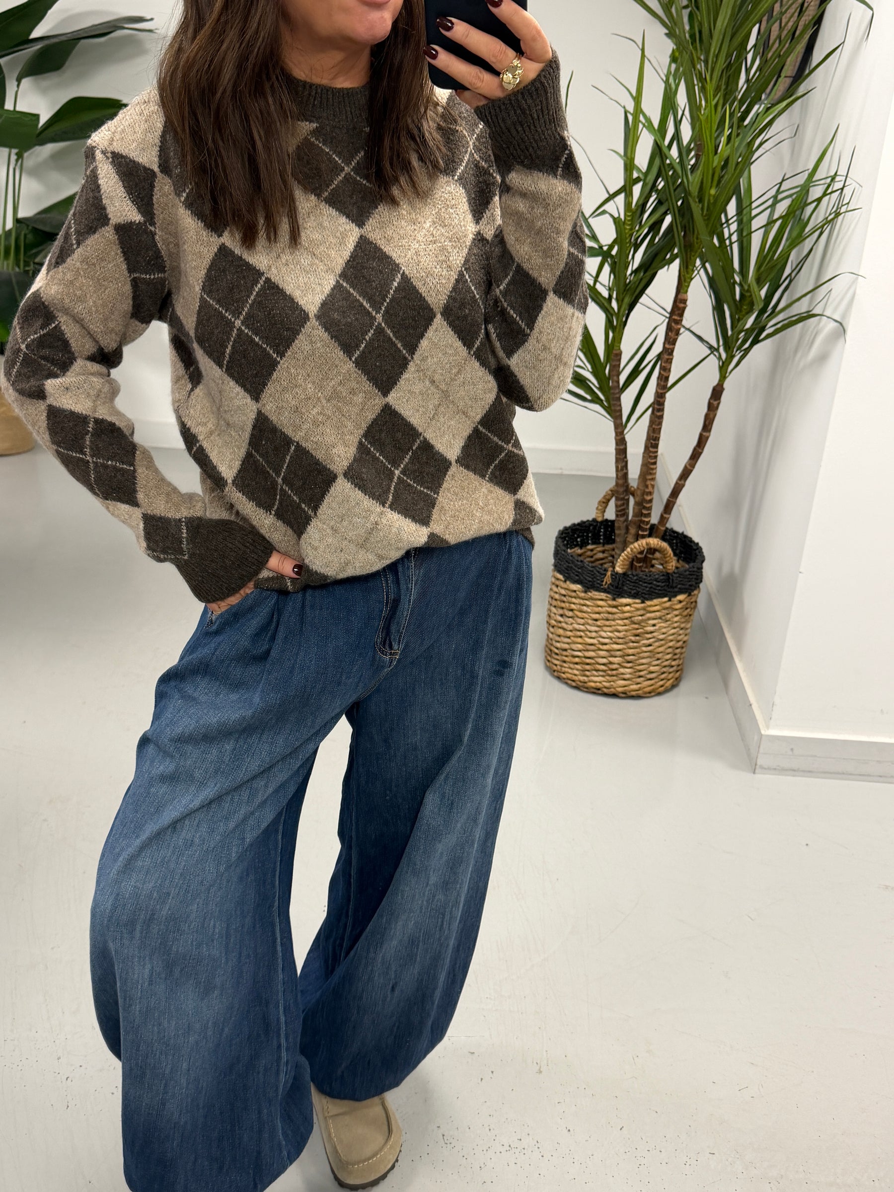Argyle Knit - Chocolate