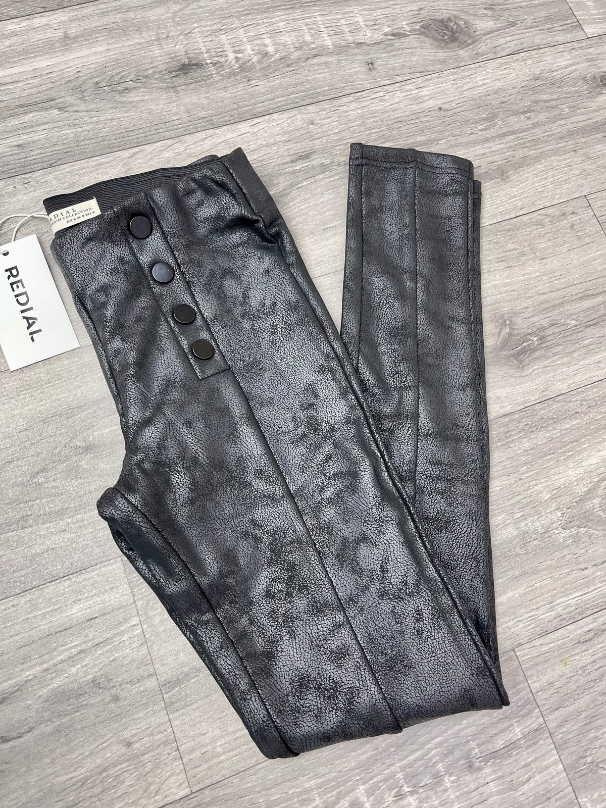 Redial Faux Leather Button Leggings